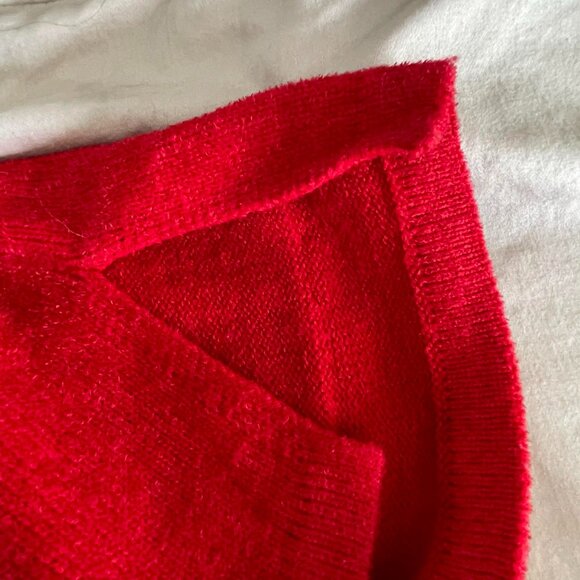 MOFFI charming red chenille women's vest with embroidered butterfly, SIZE SMALL - Picture 11 of 11